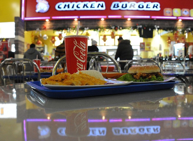 фотоснимок интерьера Кафе Chicken-burger  на 1 зал мест Краснодара