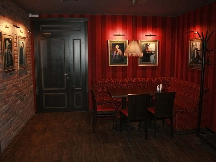 фотка зала Рестораны PEOPLE'S bar&grill на 1 зал мест Краснодара
